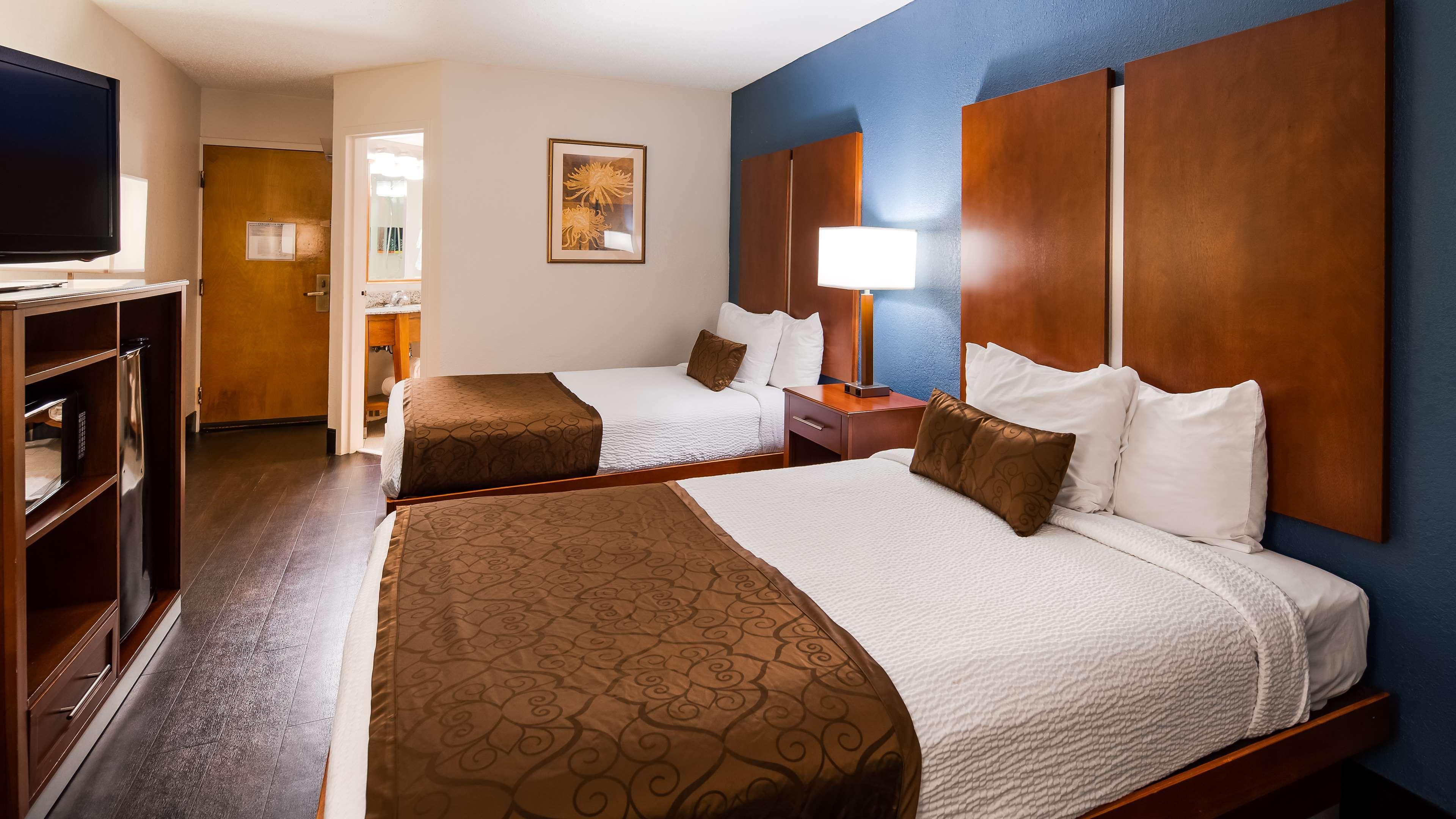 Best Western Plus Richmond Сандстън Екстериор снимка