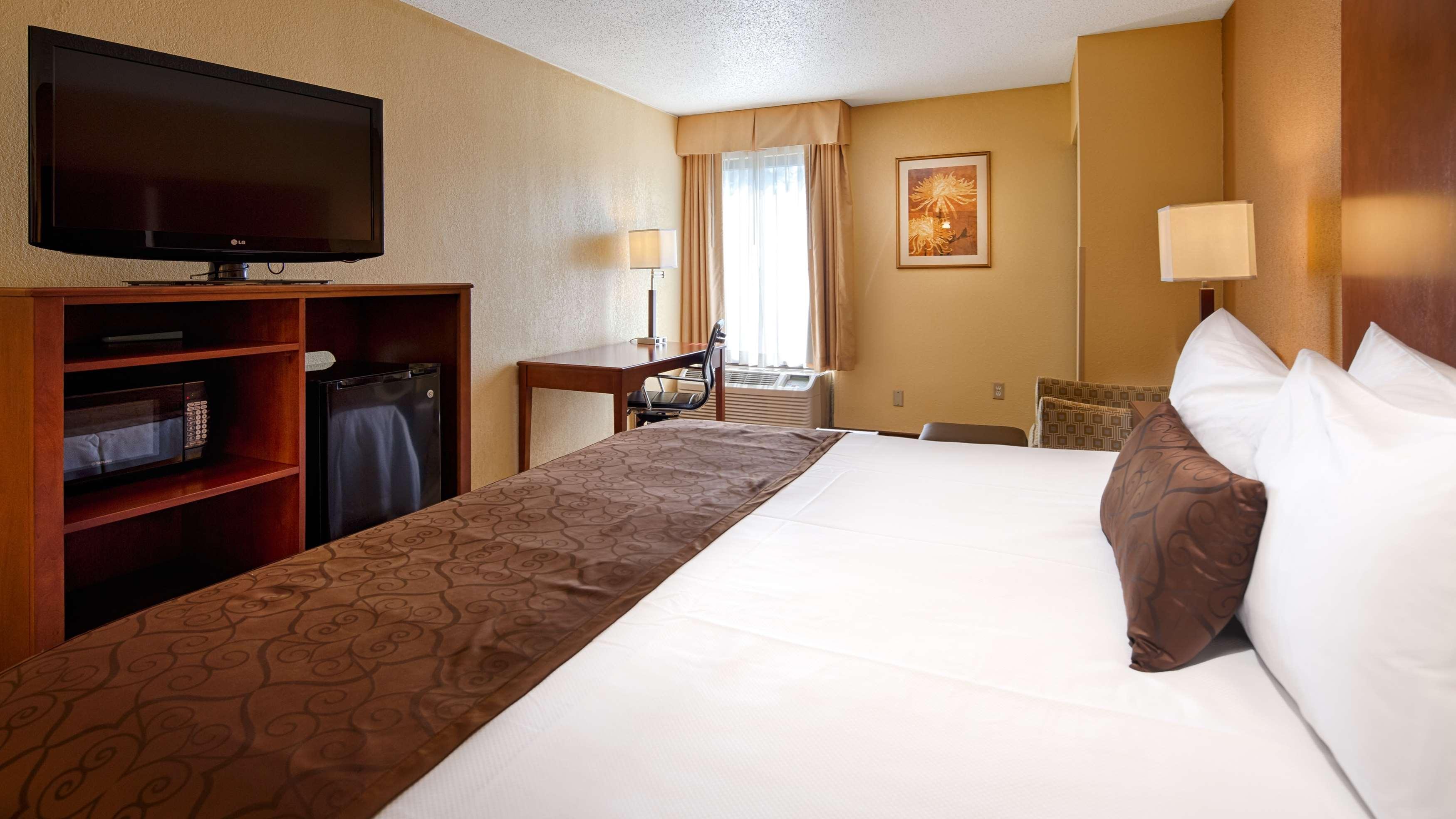 Best Western Plus Richmond Сандстън Екстериор снимка